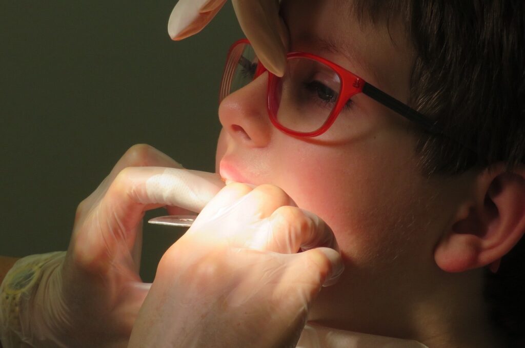 dentist, braces, teeth-1933009.jpg